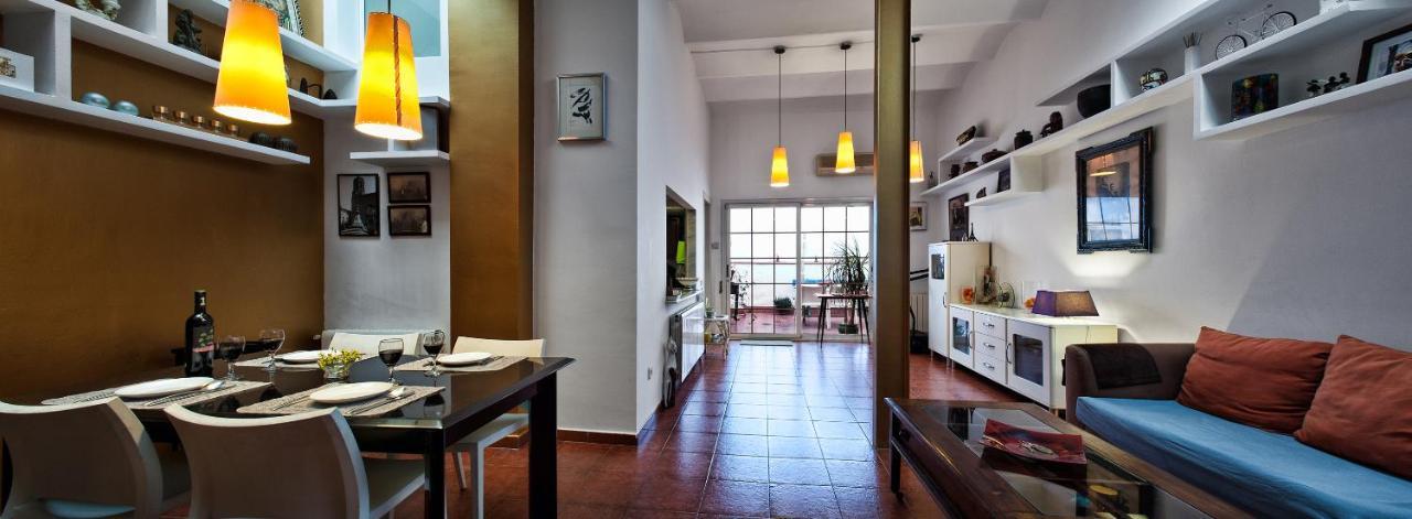 Holiday Home La Casa Azul Барселона Экстерьер фото